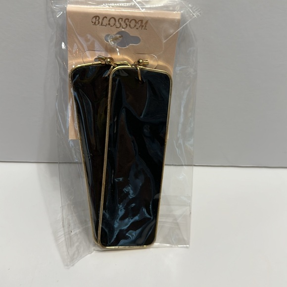 Blossom (Set of 3) Black Earrings Two Gold trim & one silver trim New in Package - Picture 5 of 16